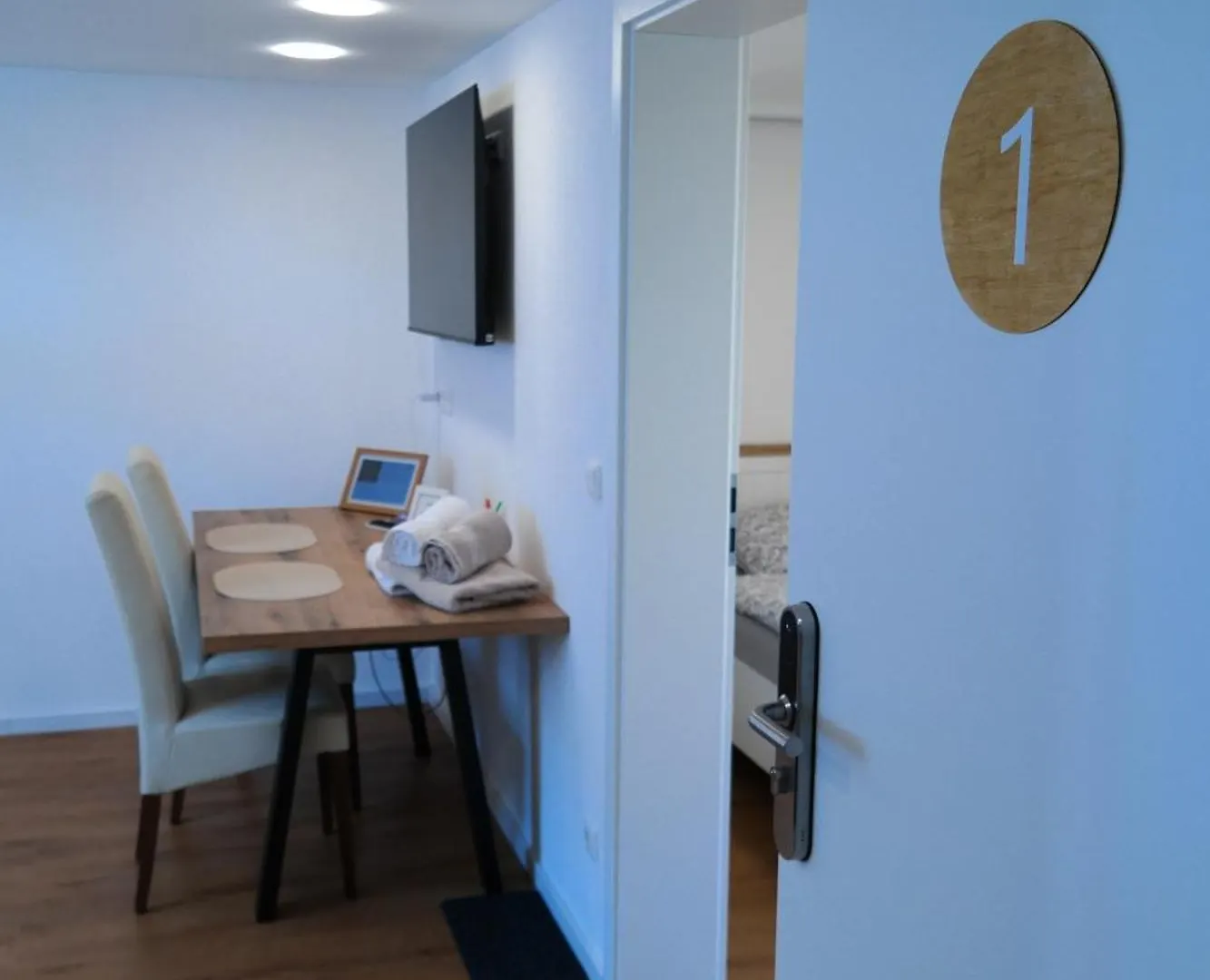 Apartment 67 Бад-Нойштадт-ан-дер-Зале
