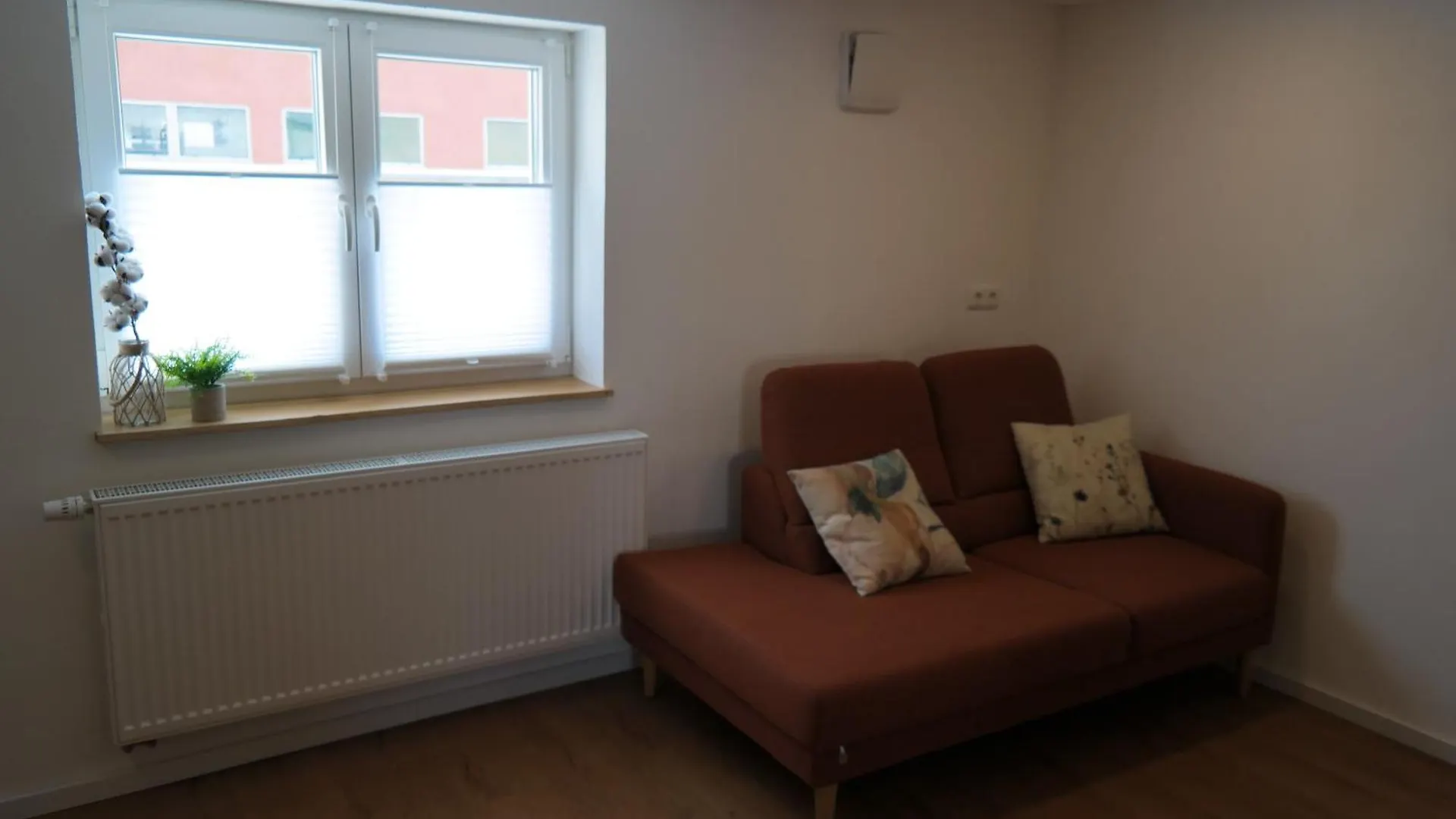 Apartment 67 Бад-Нойштадт-ан-дер-Зале
